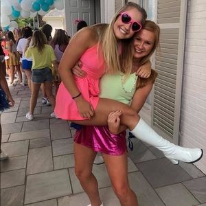 Meet your Posher, Lucy